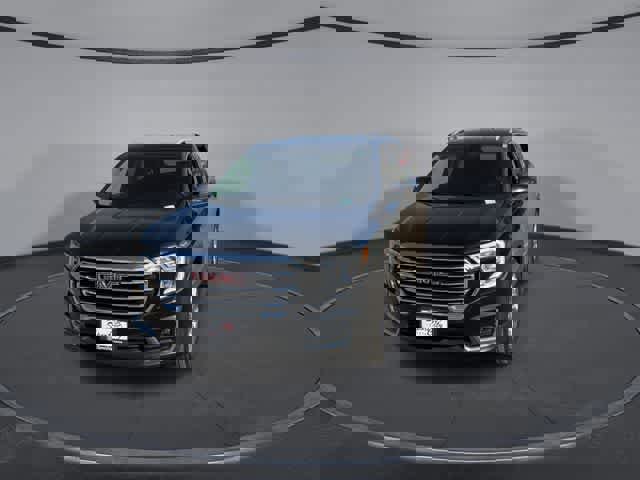 Used 2023 GMC Terrain SLT image 3