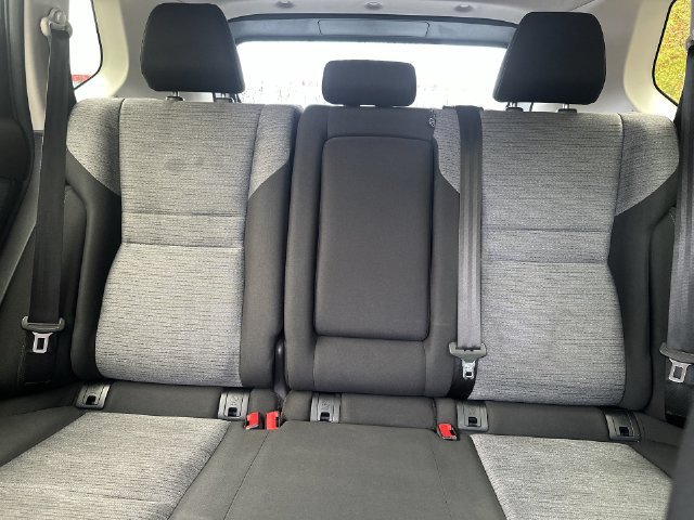 Used 2023 Nissan Rogue SV AWD/4WD image 34