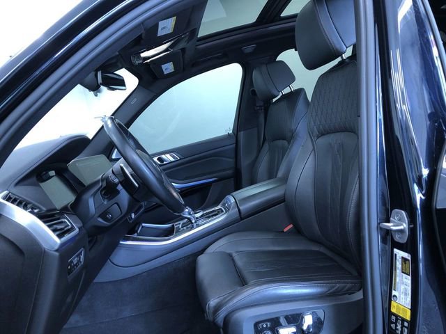 Used 2021 BMW X5 M50i w/ Executive Package image 19