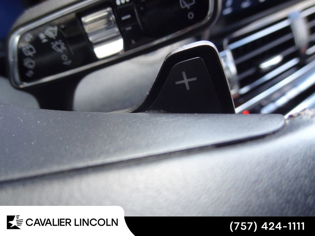 Certified 2024 Lincoln Navigator L 4WD image 31