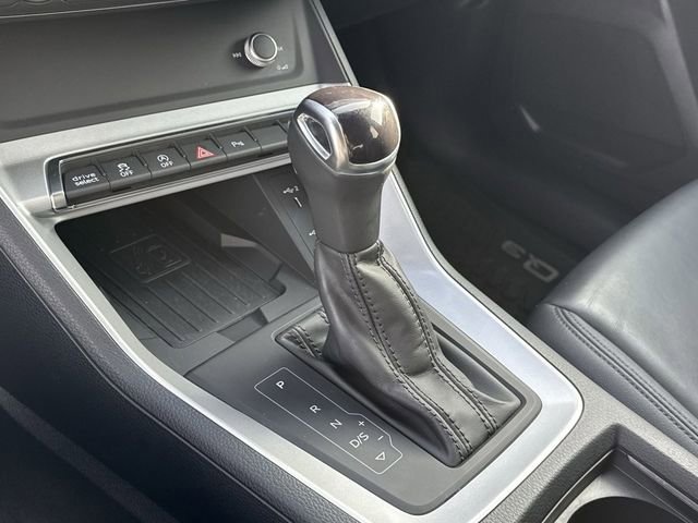 Used 2022 Audi Q3 2.0T Premium Plus w/ Premium Plus Package image 13