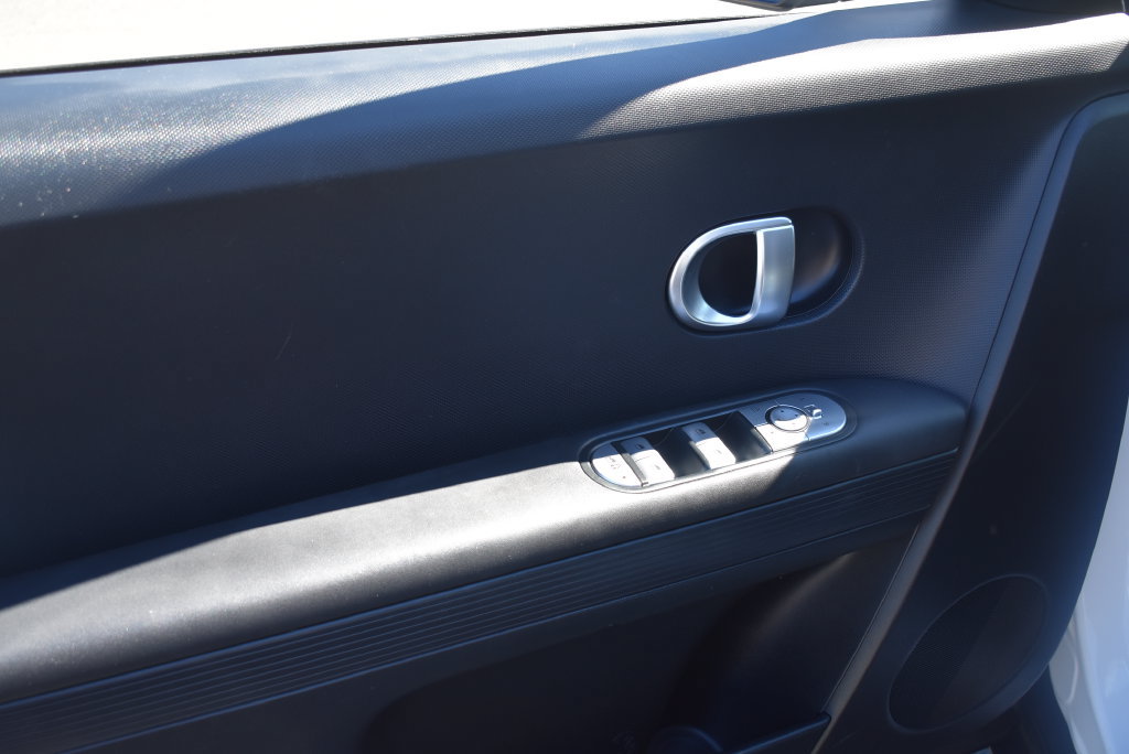 Certified 2024 Hyundai Ioniq 5 SE RWD image 22