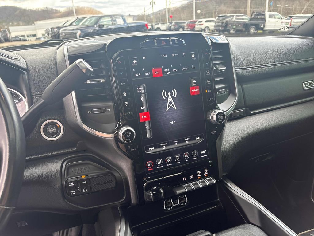 Used 2020 RAM 2500 Laramie AWD/4WD image 16