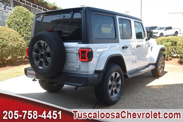Used 2018 Jeep Wrangler Unlimited Sahara AWD/4WD image 13