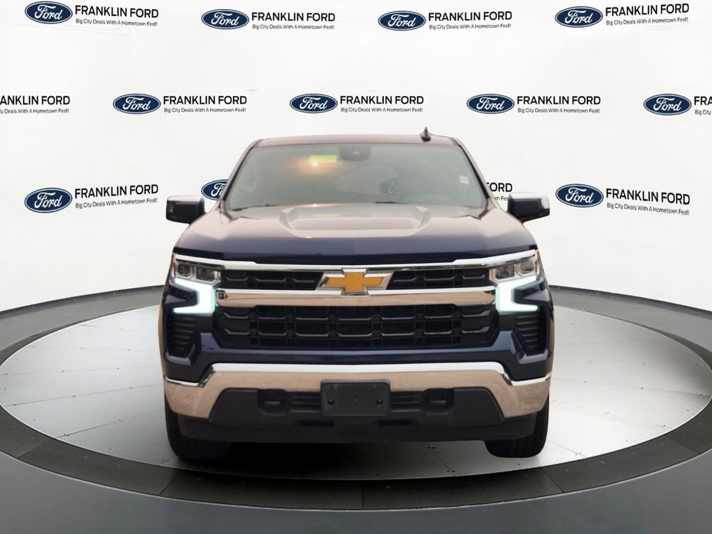 Used 2022 Chevrolet Silverado 1500 LT AWD/4WD image 8
