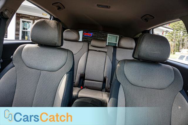 Used 2021 Hyundai Santa Fe SEL w/ Cargo Package image 21