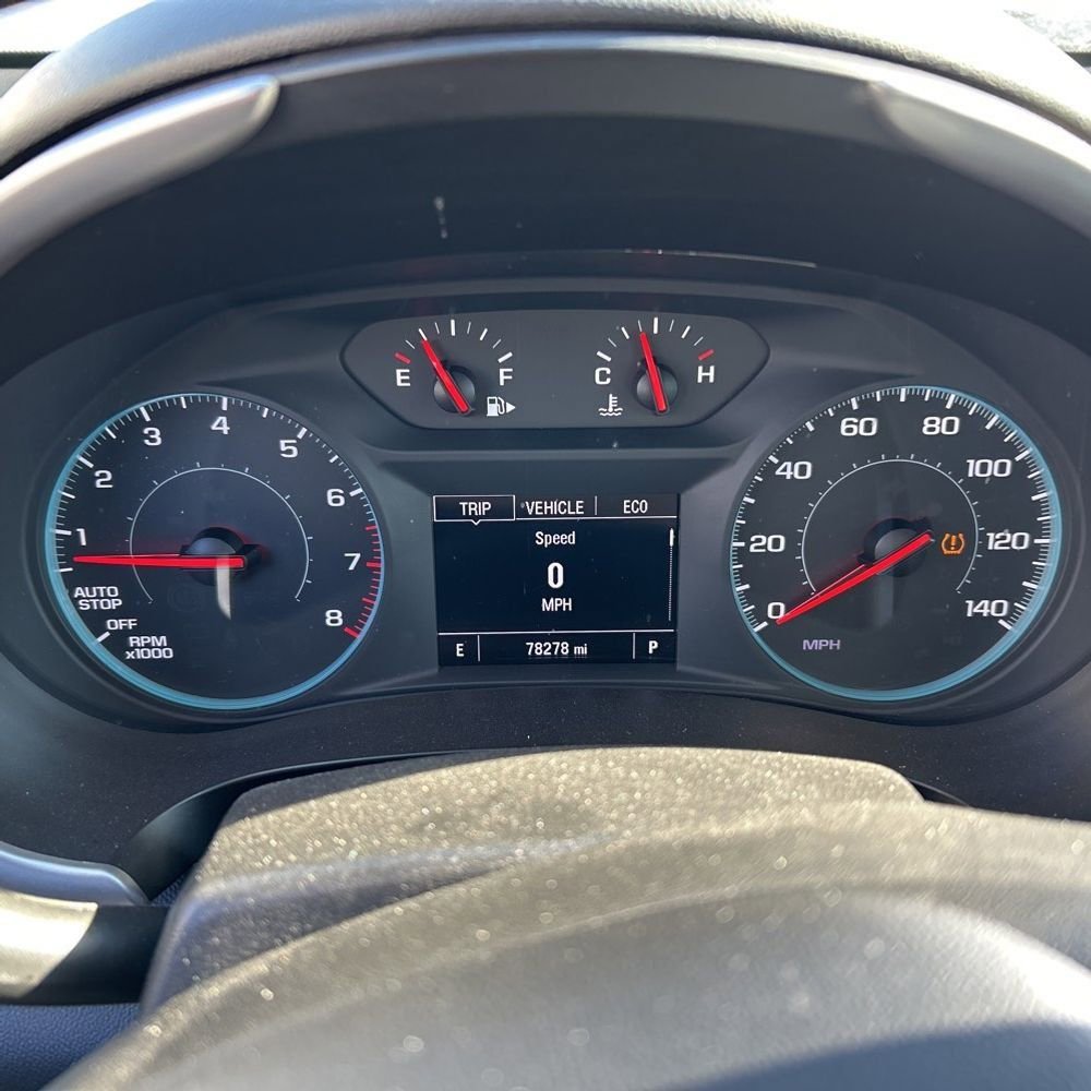 Used 2022 Chevrolet Malibu LT image 9