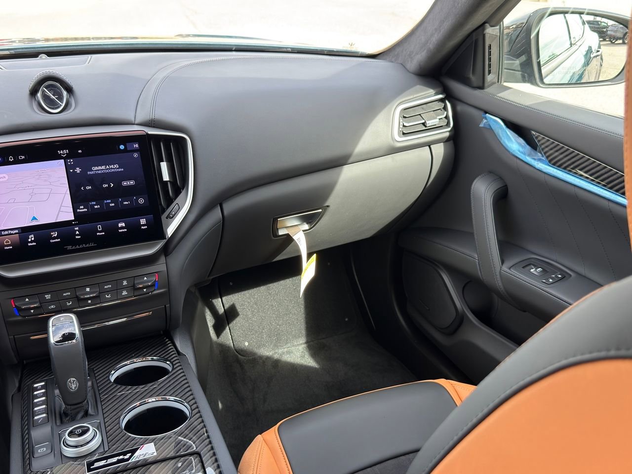 Used 2024 Maserati Ghibli Trofeo image 32