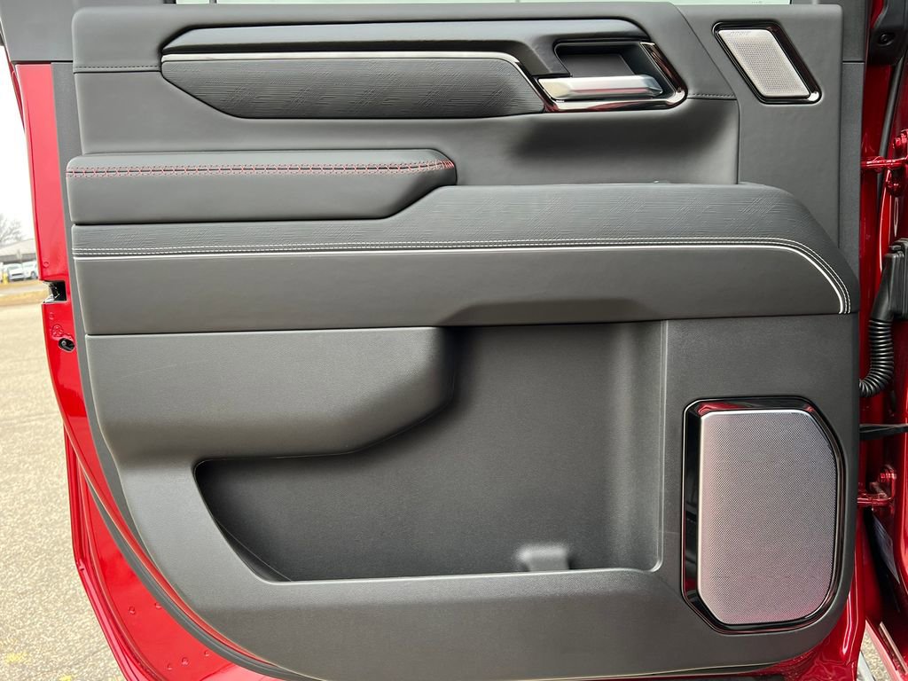 Certified 2026 GMC Sierra 2500 AT4X w/ LPO, Black Badging Package image 52