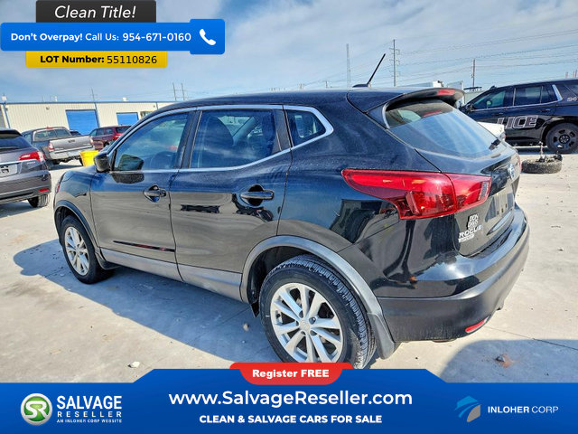 Used 2018 Nissan Rogue Sport S w/ S Appearance Package FWD image 3