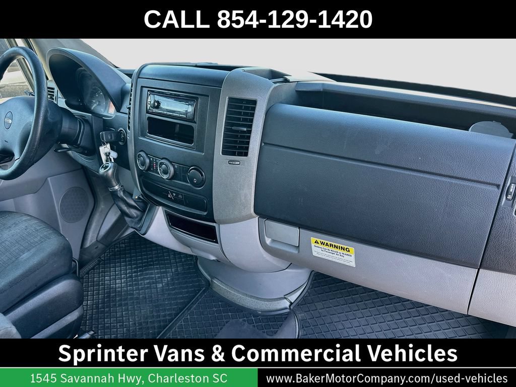 Used 2015 Freightliner Sprinter 3500 RWD image 25