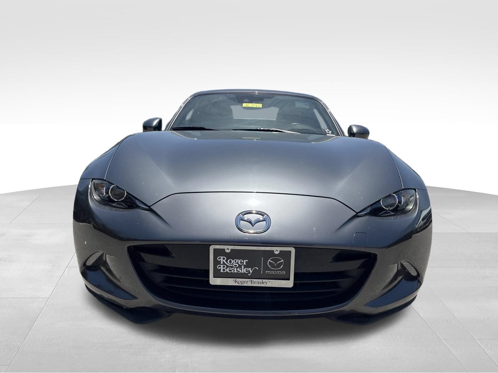 Certified 2021 MAZDA MX-5 Miata RF Grand Touring RWD image 2