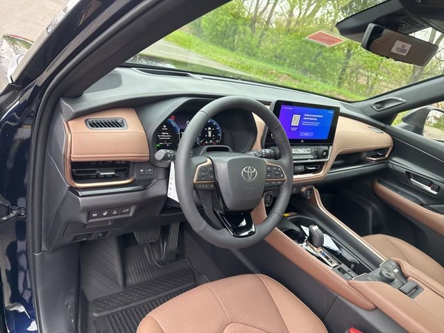 New 2026 Toyota Grand Highlander AWD Hybrid image 12