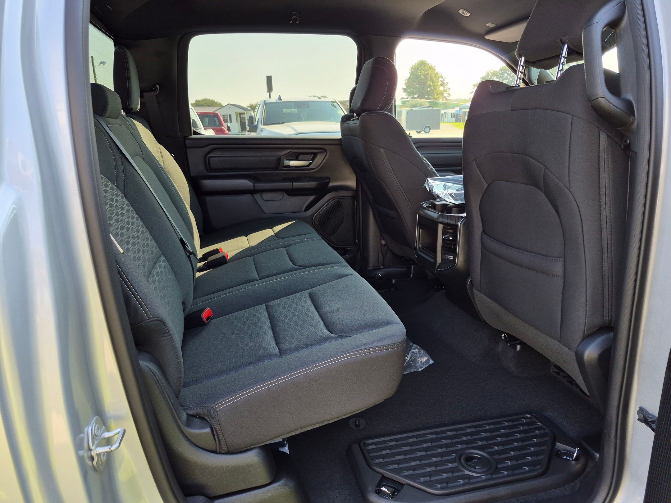 New 2026 RAM 1500 Express AWD/4WD image 20
