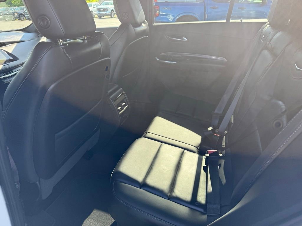 Used 2023 Cadillac XT4 Luxury w/ Driver Awareness Package AWD/4WD image 16