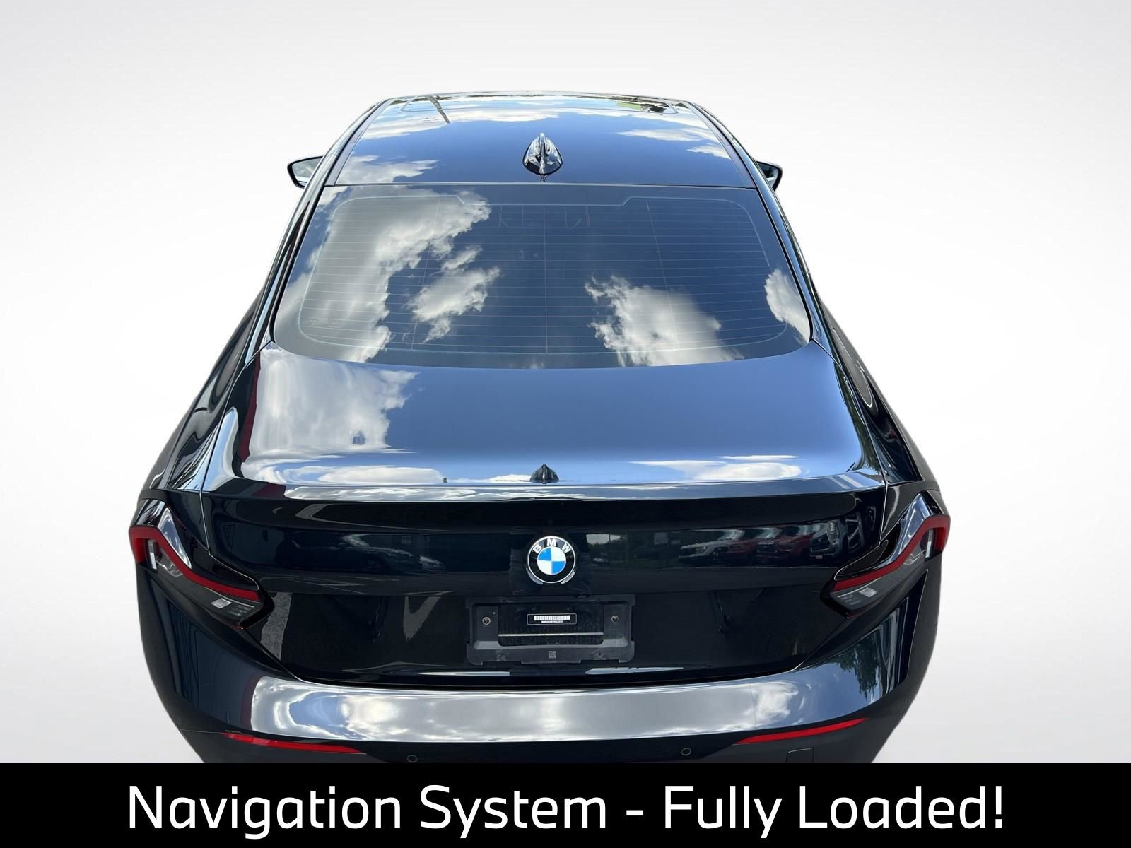 Used 2022 BMW 230i Coupe w/ Convenience Package RWD image 10