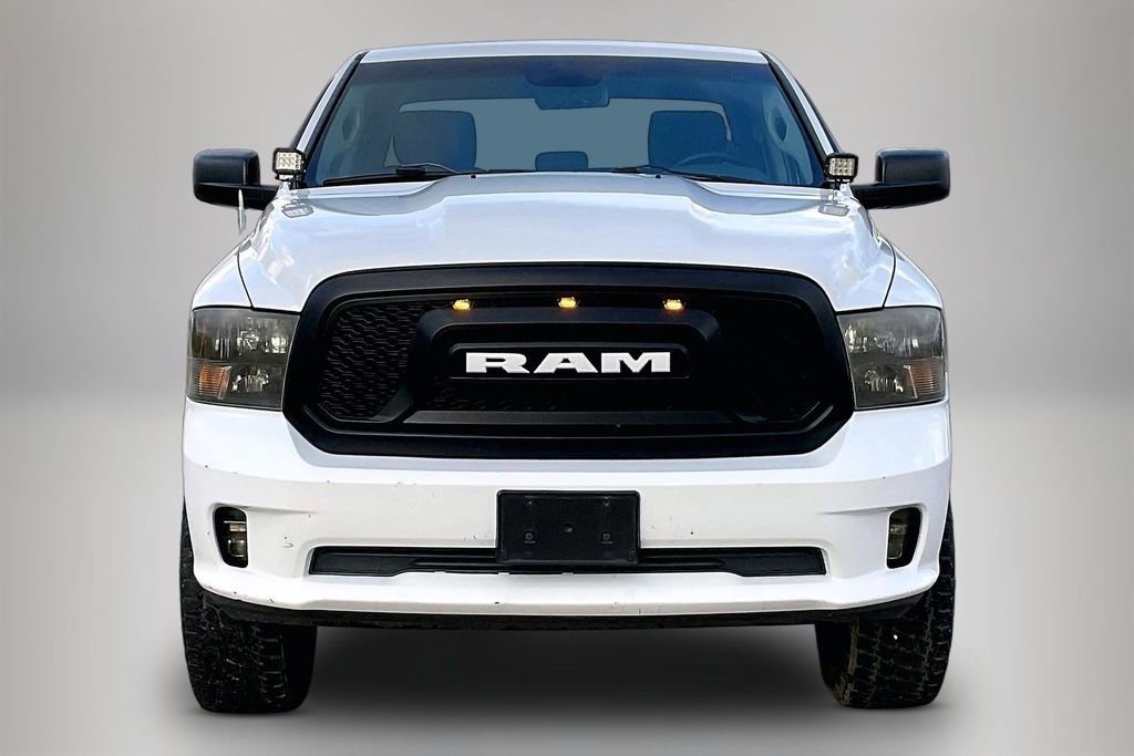 Used 2014 RAM 1500 Express RWD image 3