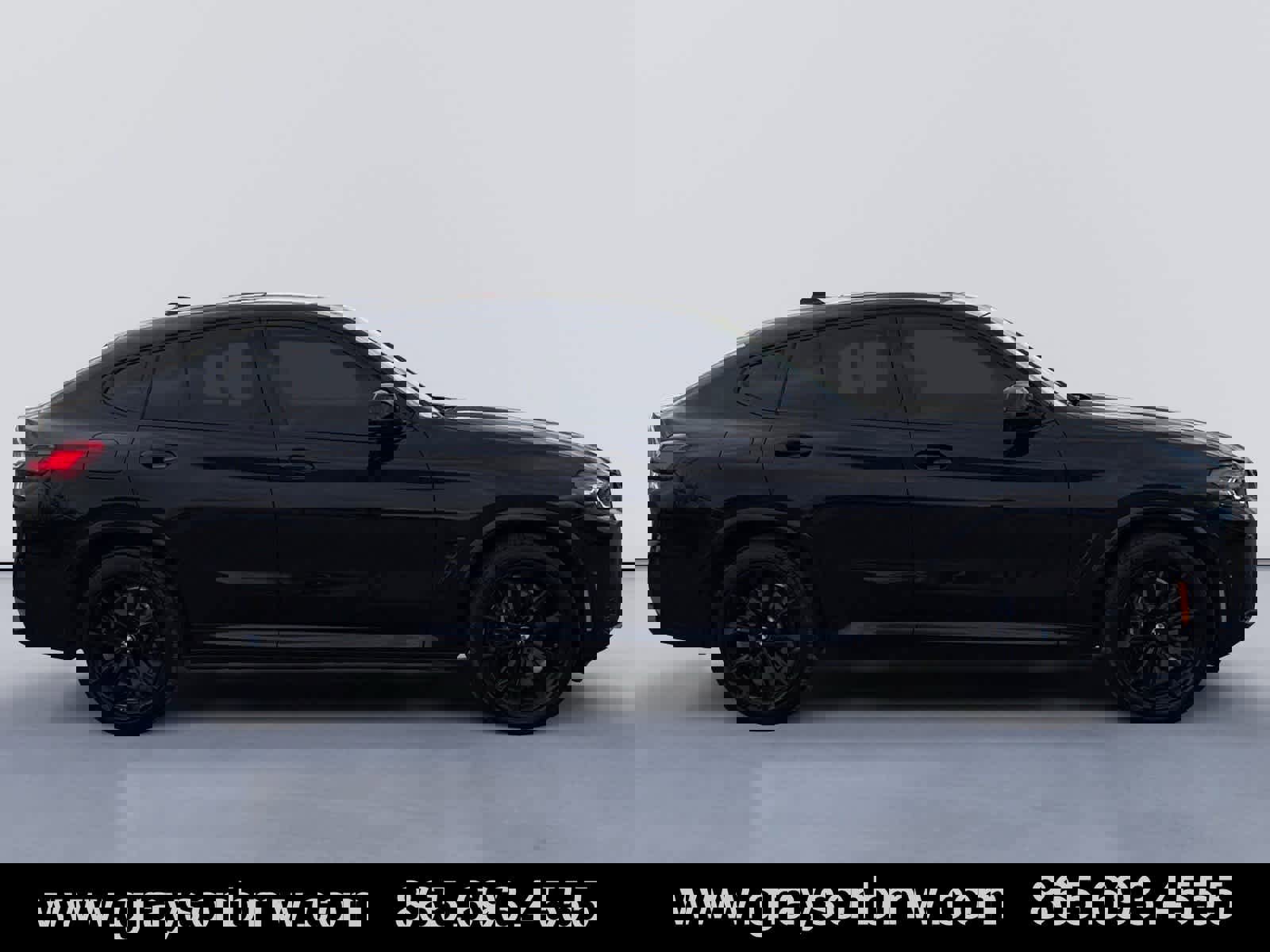 Used 2025 BMW X4 M40i w/ Premium Package image 2