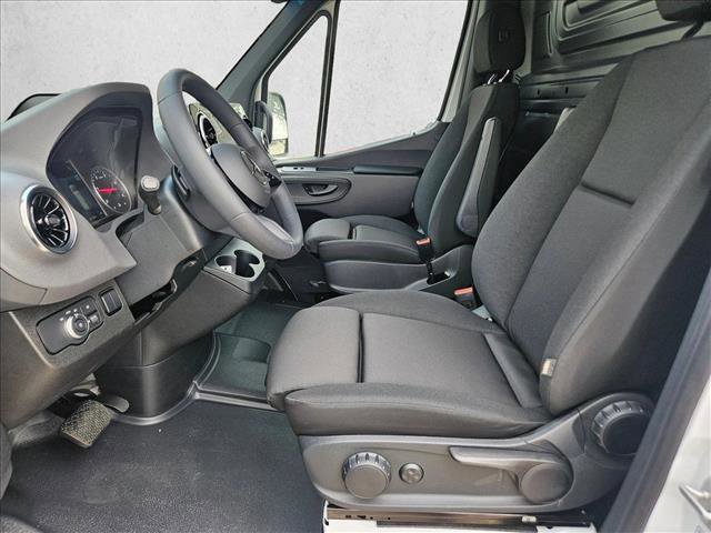 New 2026 Mercedes-Benz Sprinter 2500 image 14