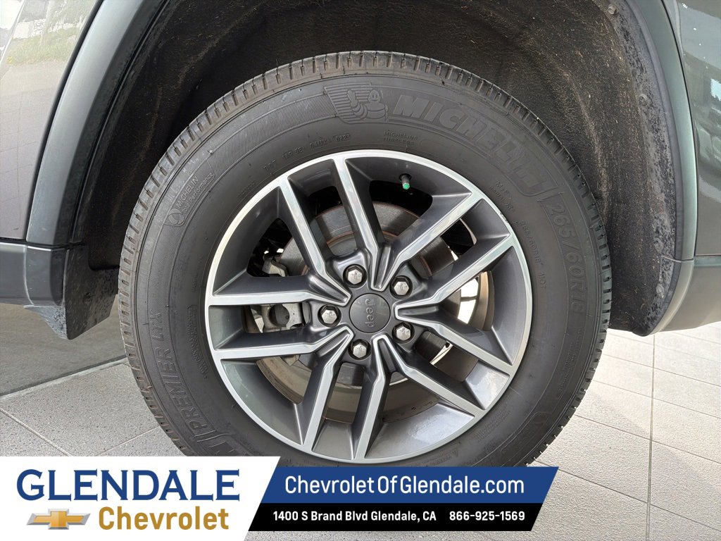 Used 2020 Jeep Grand Cherokee Limited image 28