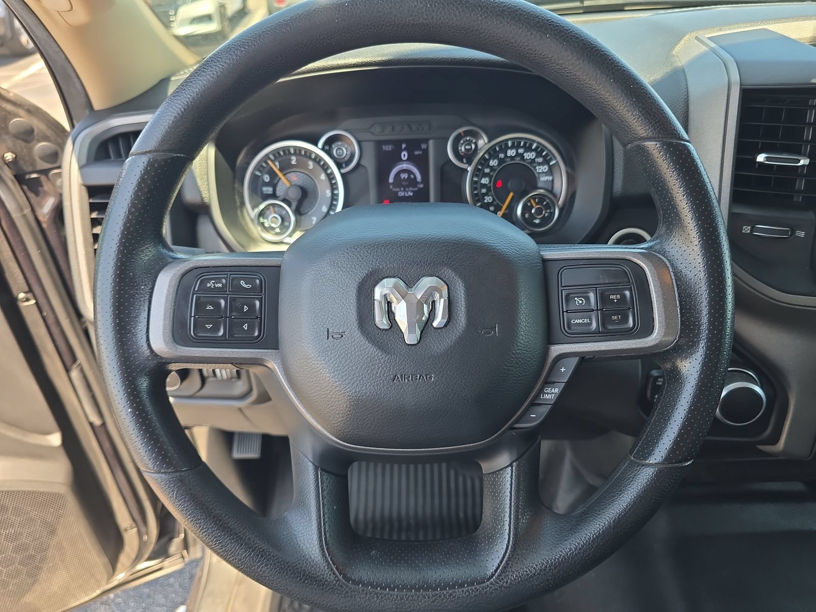 Used 2020 RAM 2500 Tradesman AWD/4WD image 22