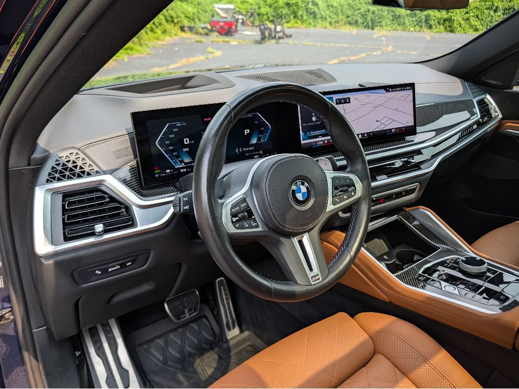 Used 2024 BMW X6 M60i w/ Dynamic Handling Package AWD/4WD image 21