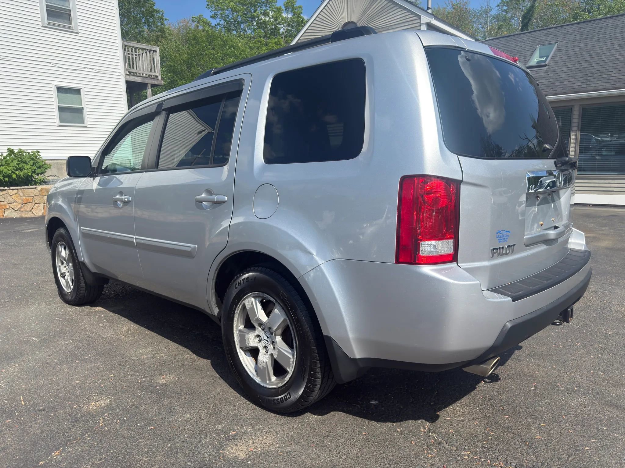 Used 2011 Honda Pilot EX-L image 5