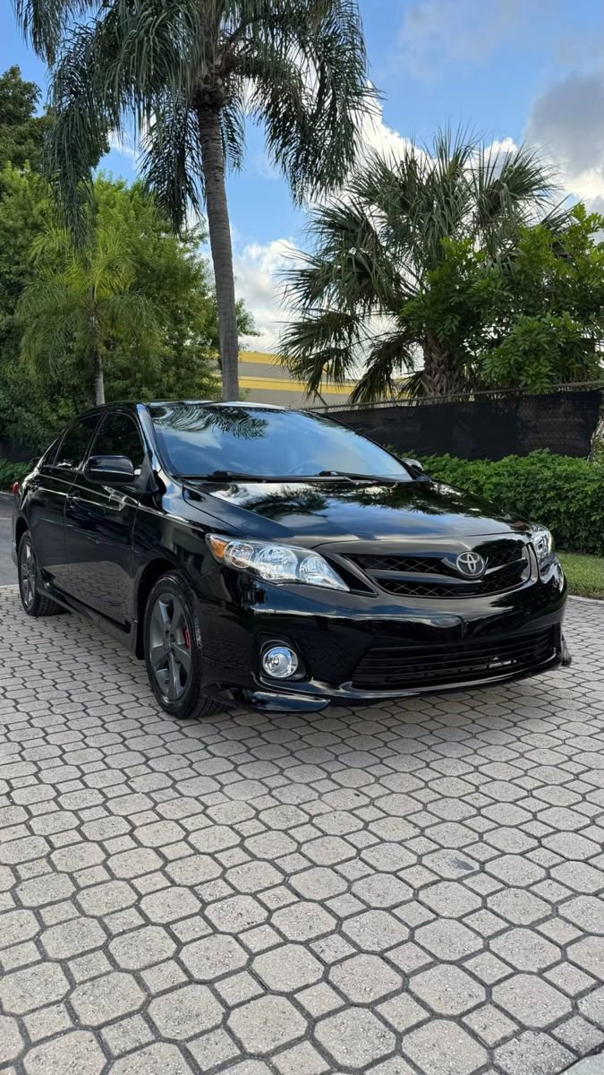 Used 2012 Toyota Corolla S image 1