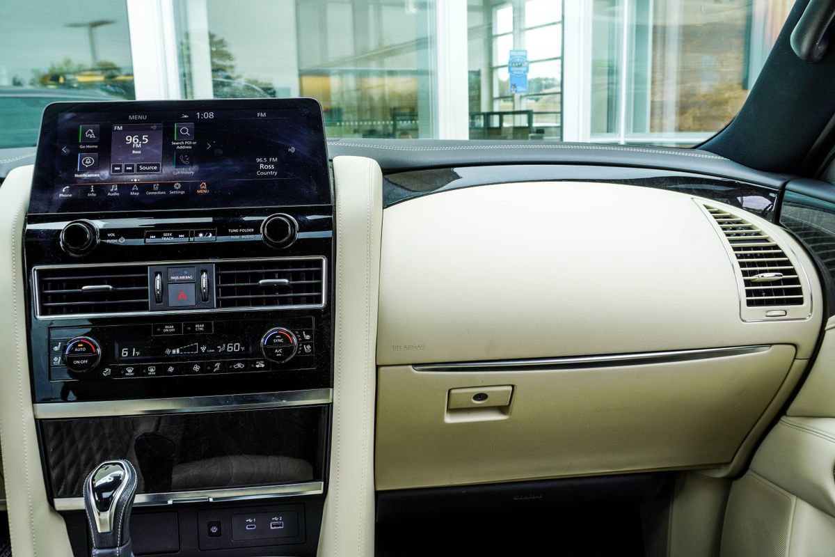 Certified 2024 INFINITI QX80 Sensory image 17