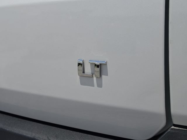 Used 2023 Chevrolet Traverse LT FWD image 13