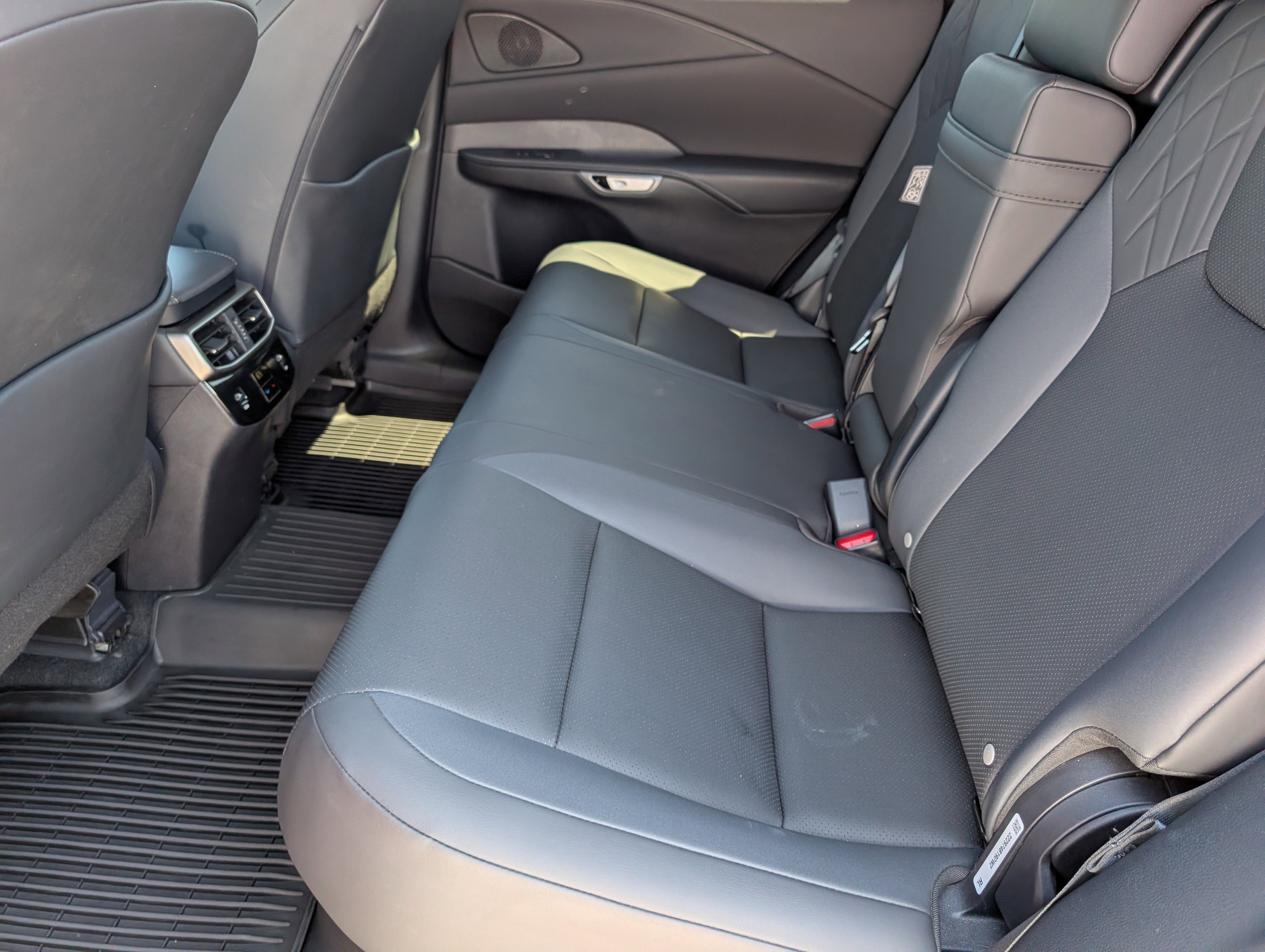 Used 2025 Lexus RX 350 FWD w/ Technology Package image 8
