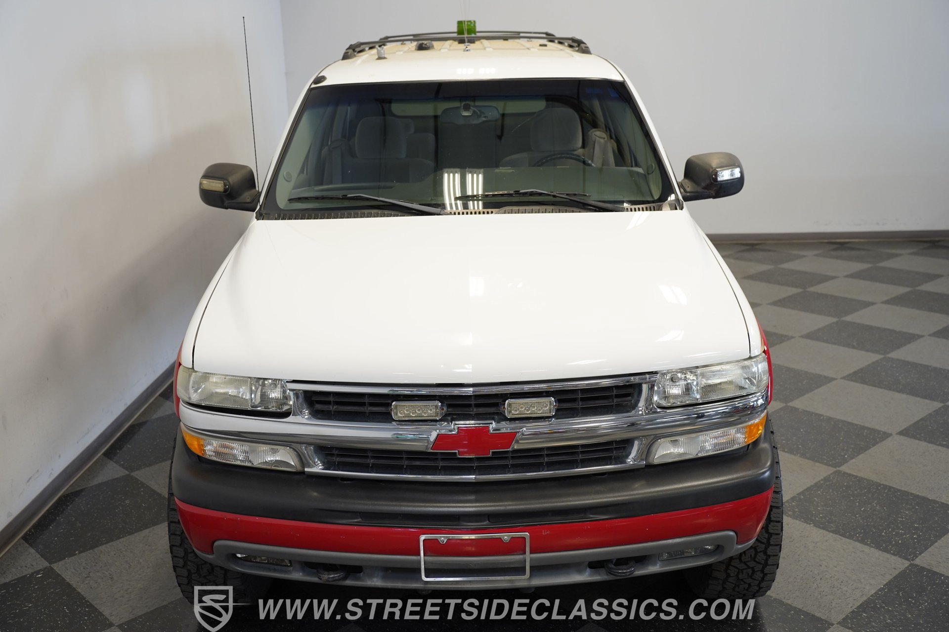 Used 2004 Chevrolet Suburban 2500 LS w/ Suspension Package, Autoride AWD/4WD image 37