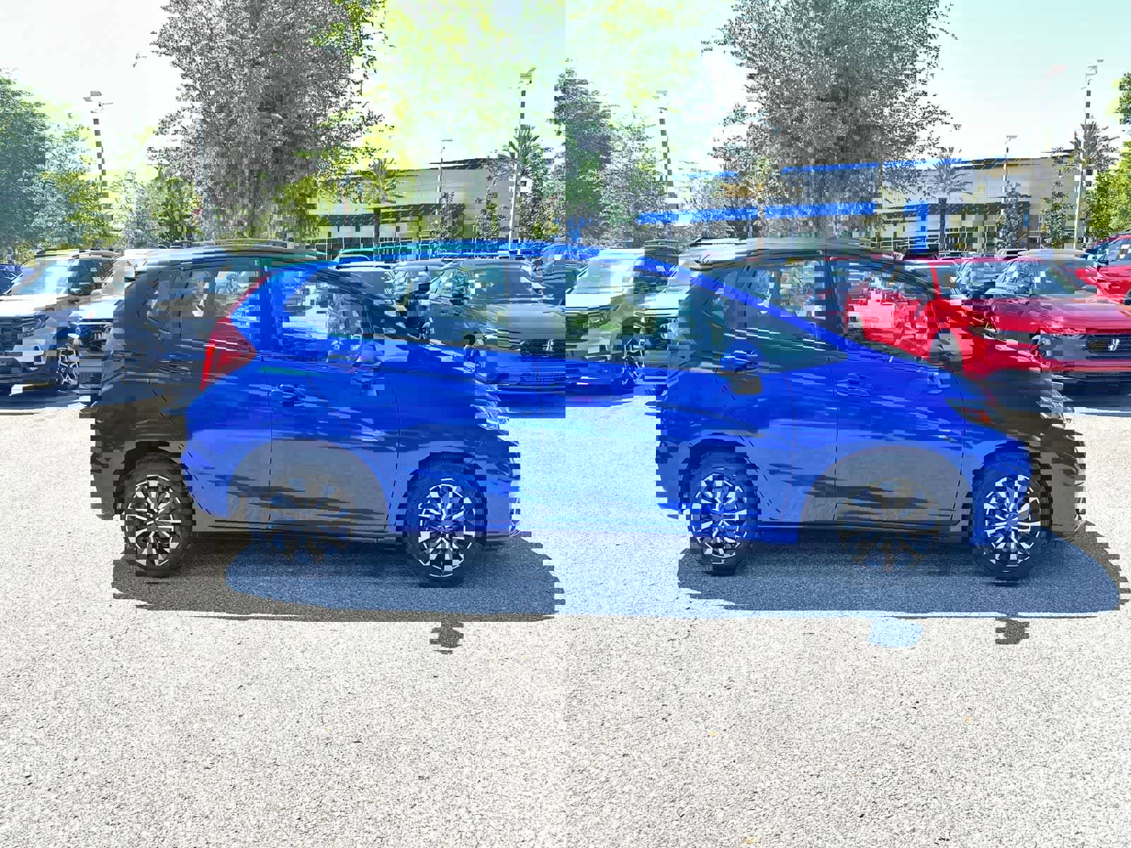 Used 2019 Honda Fit LX image 7