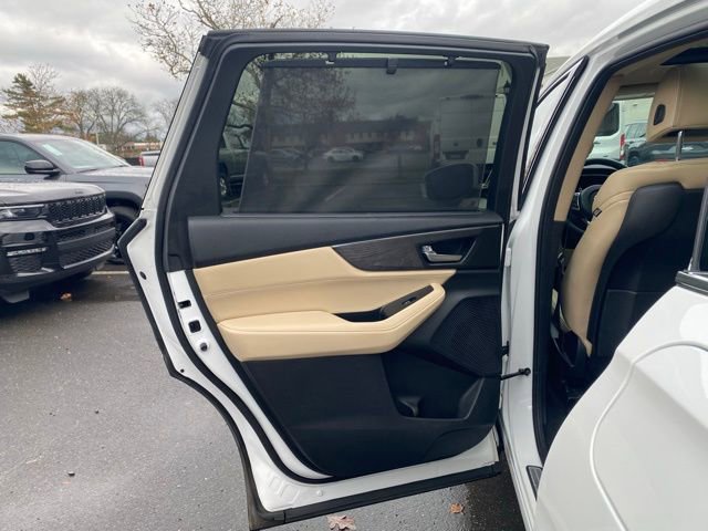 Used 2022 Acura MDX SH-AWD w/ Advance Package image 24