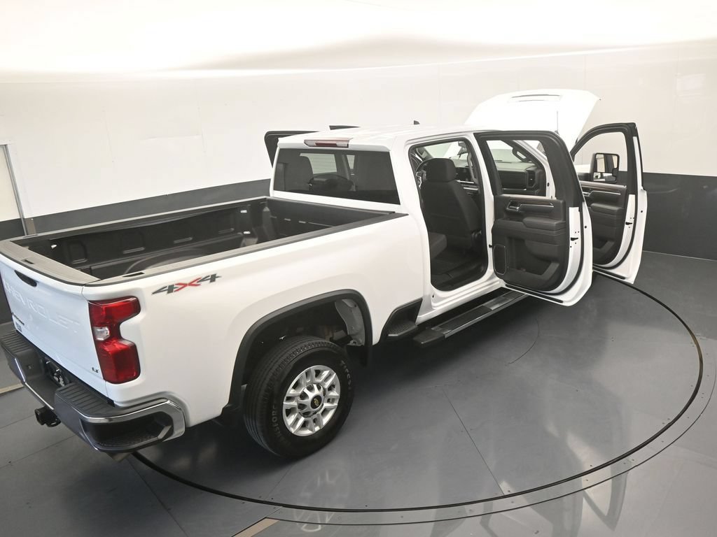 Used 2025 Chevrolet Silverado 2500 LT w/ Convenience Package AWD/4WD image 74