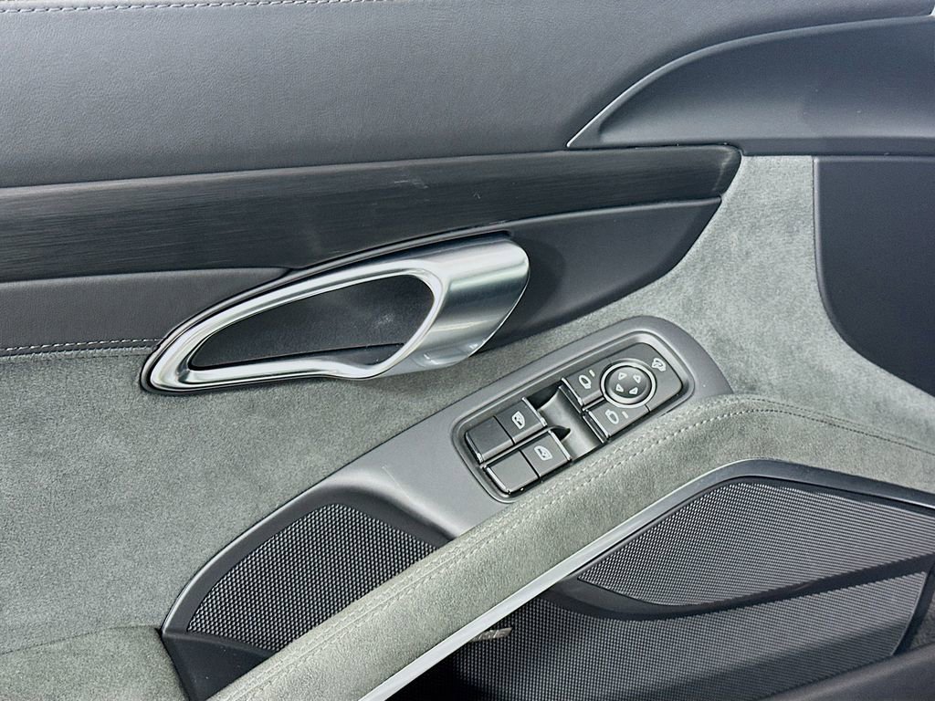 Certified 2024 Porsche 718 Cayman GTS image 19