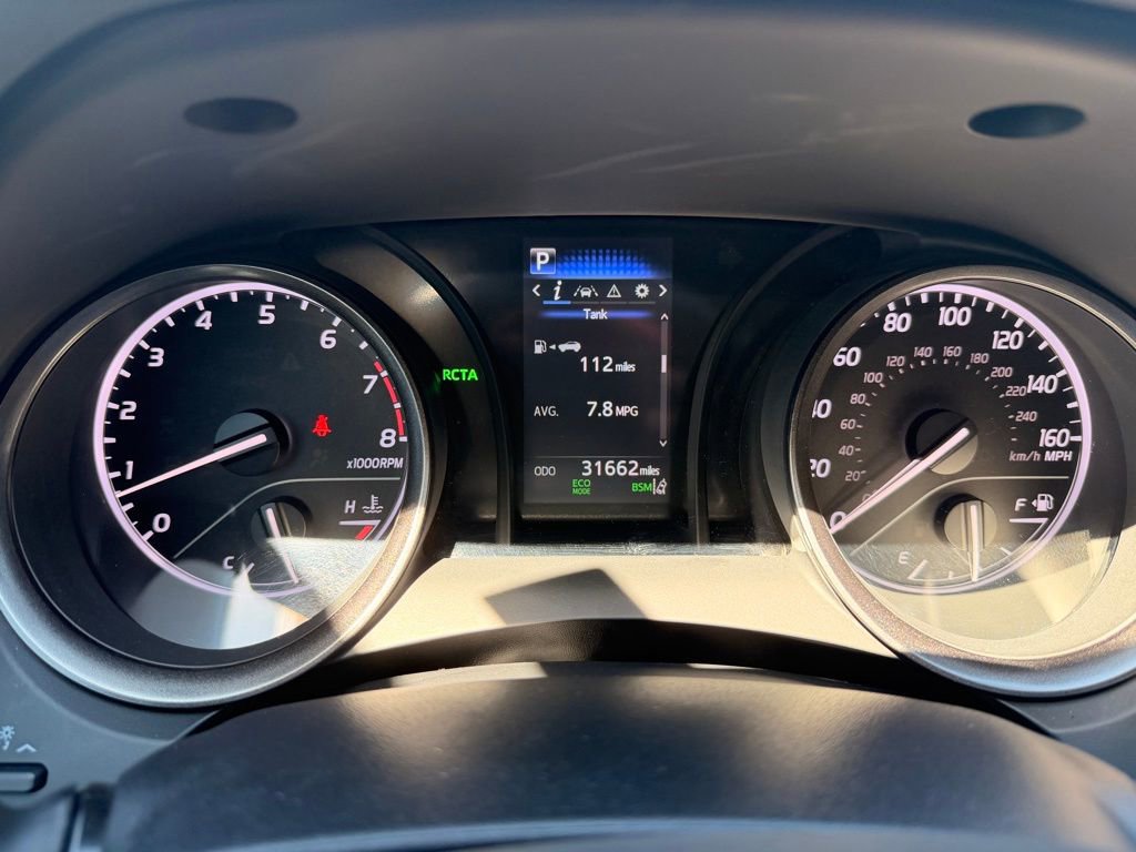 Used 2022 Toyota Camry SE w/ Convenience Package image 12