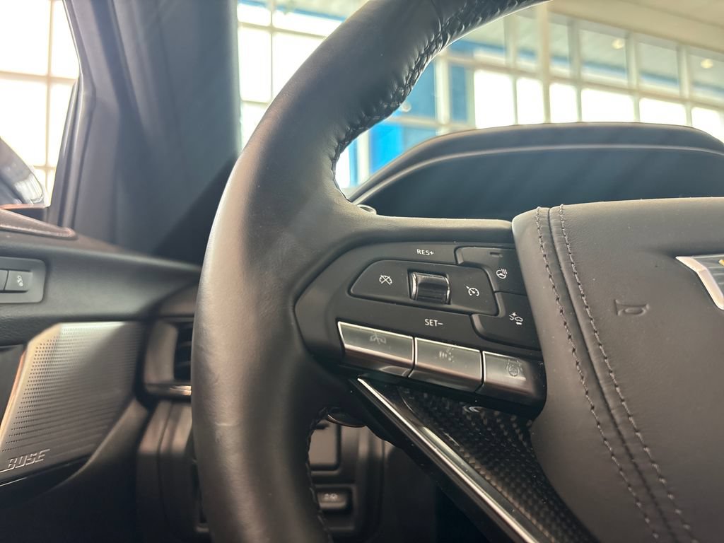 New 2025 Cadillac CT4 V RWD image 9