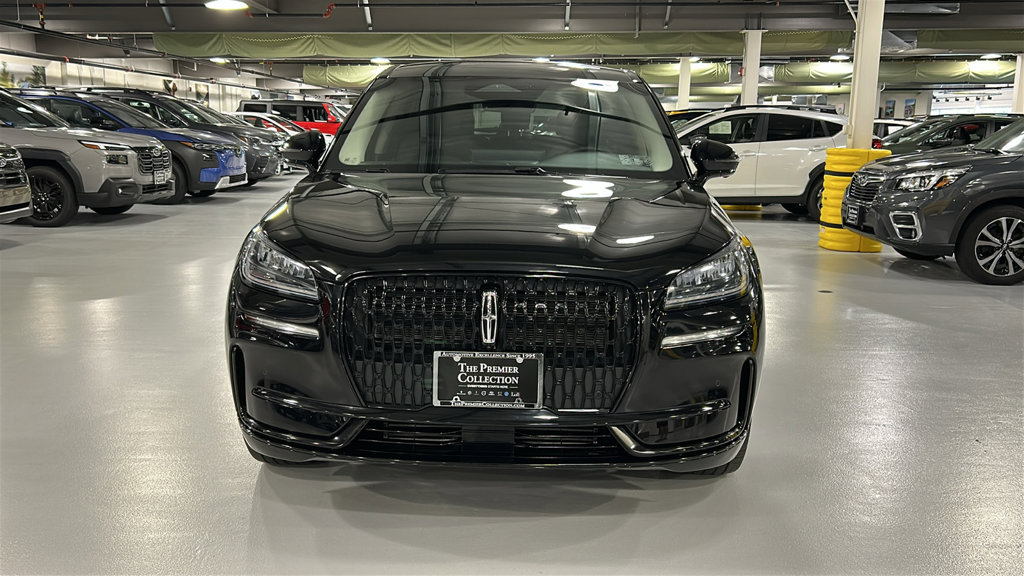 Used 2023 Lincoln Corsair AWD w/ Equipment Group 101A image 2