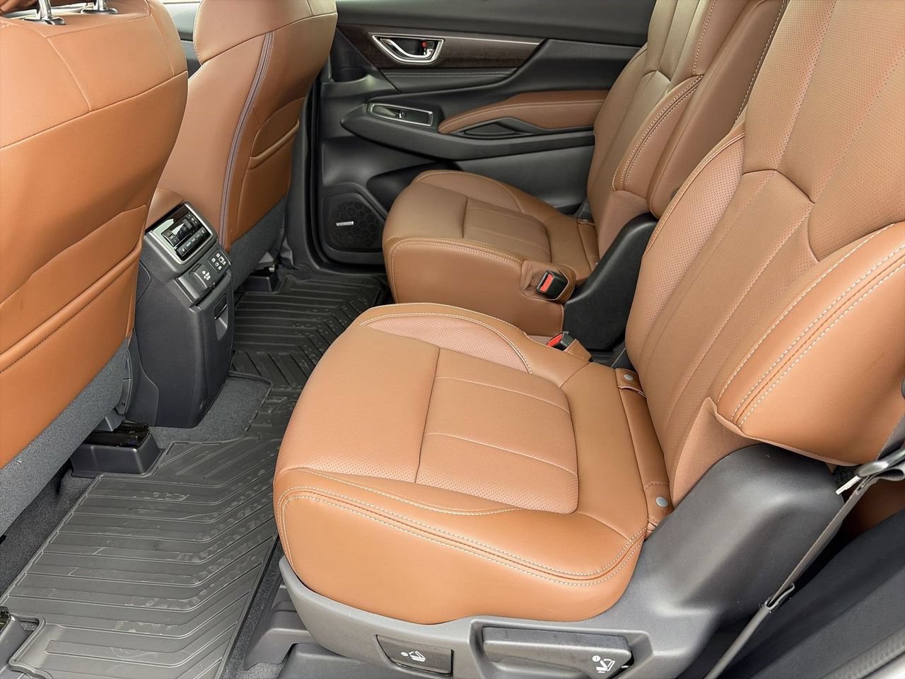 New 2026 Subaru Ascent Touring w/ Popular Package #1 AWD/4WD image 13
