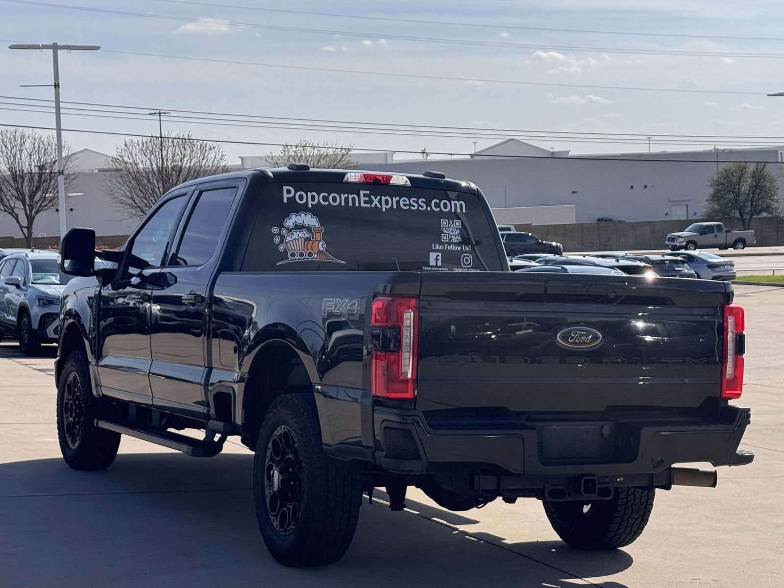 Used 2023 Ford F250 XLT w/ Black Appearance Package image 6