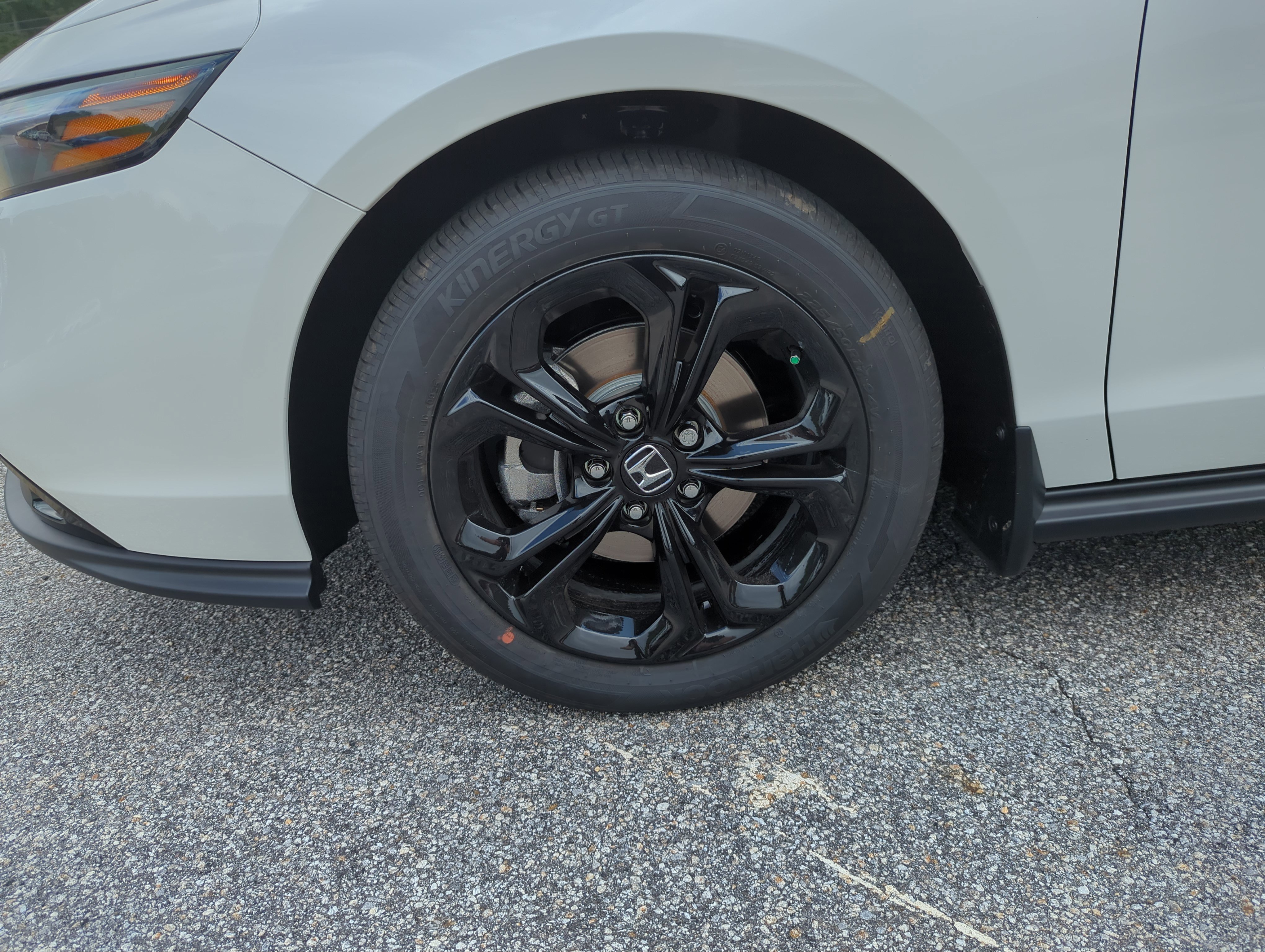 New 2025 Honda Accord SE image 14