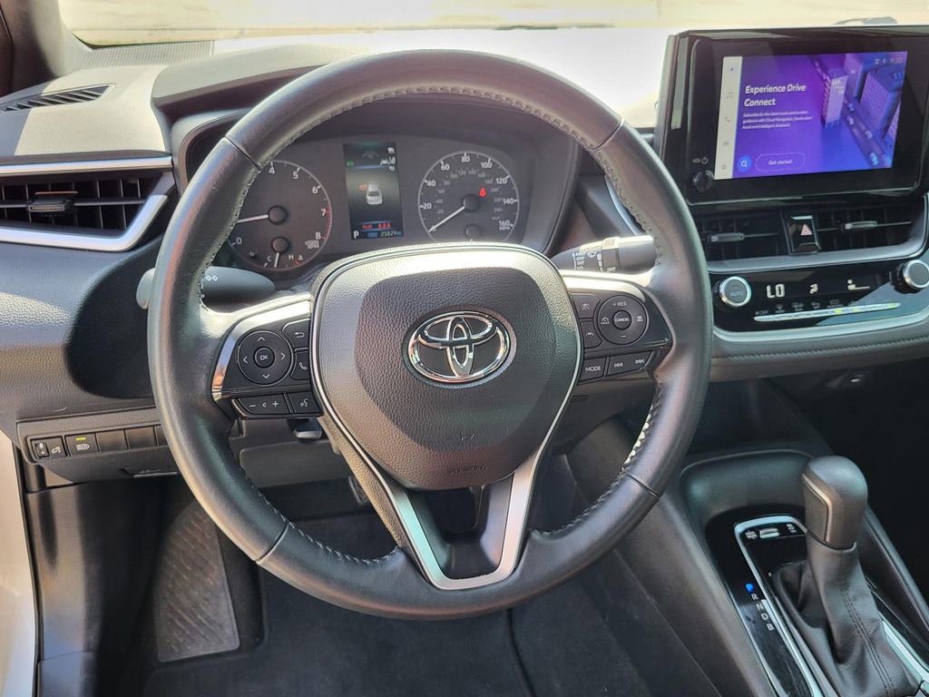 Used 2025 Toyota Corolla SE FWD image 20