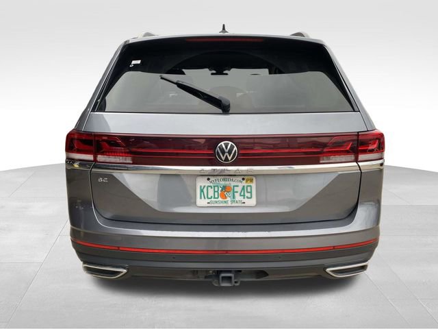 Used 2025 Volkswagen Atlas SE image 3
