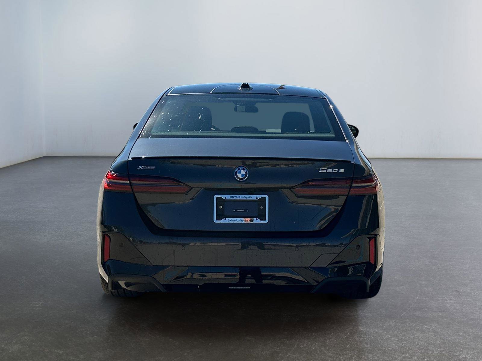 New 2026 BMW 550e xDrive AWD/4WD image 4