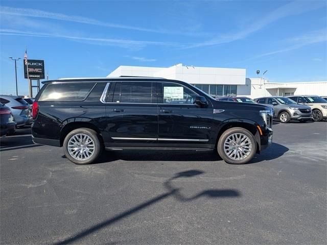 New 2026 GMC Yukon XL Denali AWD/4WD image 3
