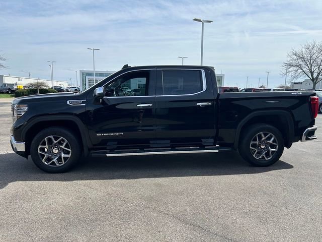 Used 2022 GMC Sierra 1500 SLT w/ SLT Premium Plus Package AWD/4WD image 4