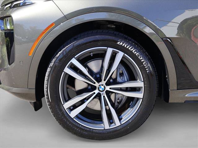 Certified 2026 BMW X7 xDrive40i w/ M Sport Package AWD/4WD image 29
