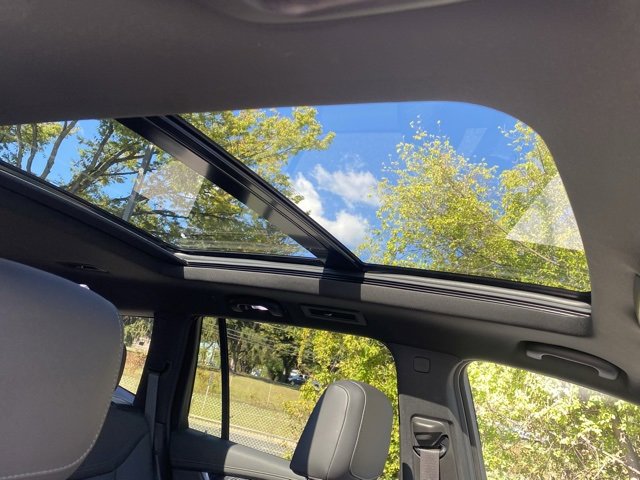 Used 2023 Cadillac XT6 Premium Luxury w/ Technology Package image 31