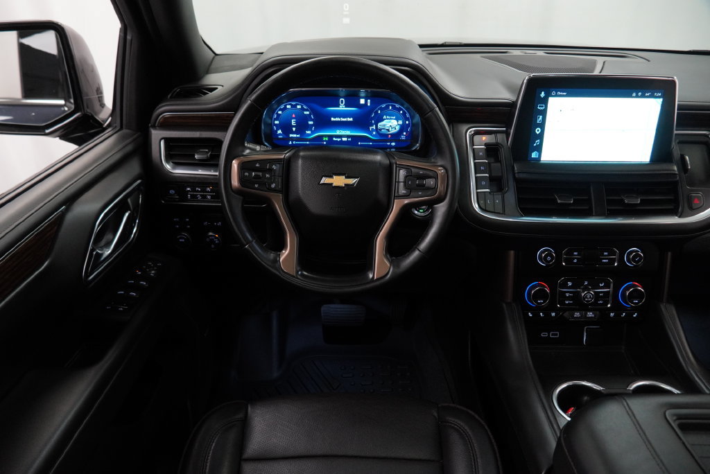 Used 2023 Chevrolet Tahoe High Country w/ Premium Package 2 AWD/4WD image 19